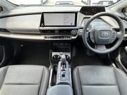 【インパネ全体】全方位で視界が広く、高い目線で運転もしやすいです！