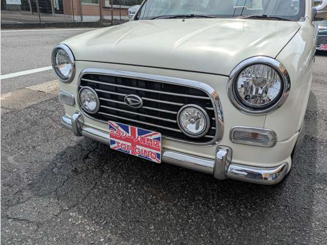 フォグランプグリルになります！