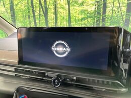 【純正12.3型ナビ】人気の純正ナビを装備。オーディオ機能も充実しており、Bluetooth接続すればお持ちのスマホやMP3プレイヤーの音楽を再生可能！毎日の運転がさらに楽しくなります！！