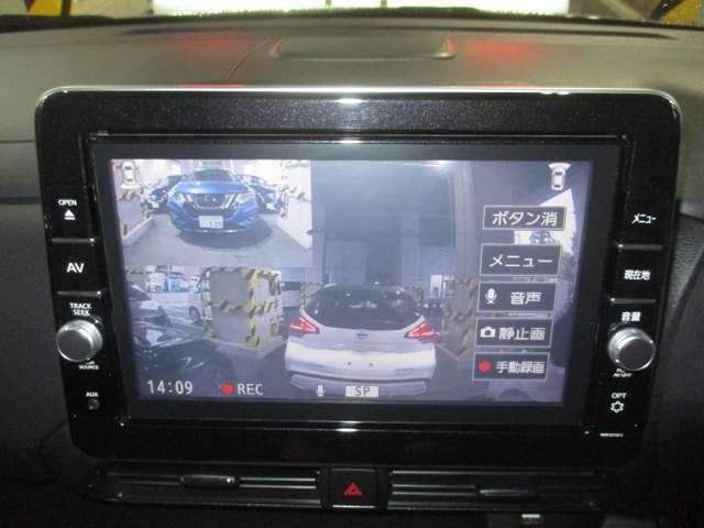純正ドライブレコーダーの映像も映す事が可能です。
