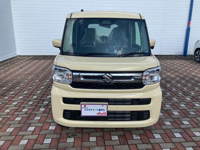 もっともっとたくさんの方にスズキ車を知ってもらうため、常に多くの試乗車、良質な中古車を展示しております。