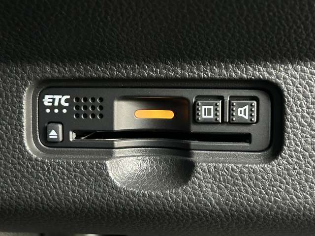 【　ETC　】今やカーライフにおける重要性はナビにも匹敵するのではないでしょうか？セットアップを行うことで利用可能になります！