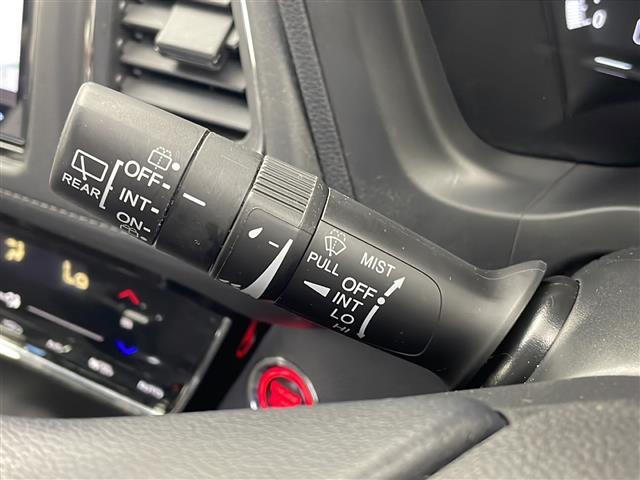 【運転席操作部】快適なドライブを楽しむための機能が装備されています！運転席から触れるので、使いやすいです！除菌プランいれていただくと、さらに清潔で安心していただけます！