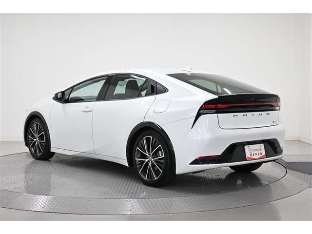 走りにこだわりながら収納力も持ち合わせたお車です。荷物を載せて軽快なドライブを楽しめますよ♪