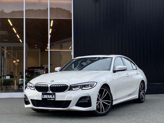 LIBERALA新宮の物件をご覧いただきまして誠にありがとうございます。心ゆくまでおクルマ選びをお楽しみください。