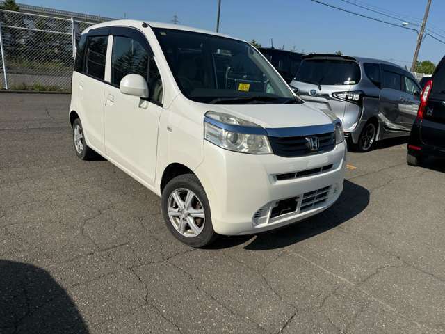☆展示台数100台以上♪毎週30台以上の新鮮な中古車が入庫します☆