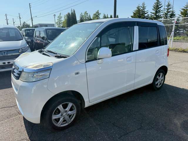 ☆展示台数100台以上♪毎週30台以上の新鮮な中古車が入庫します☆