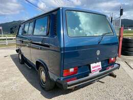 古いお車ですので現車確認をお勧め致します。公共交通機関でお越しの際は福岡空港・博多駅より福岡市営地下鉄空港線直結・筑肥線波多江駅が最寄り駅です。波多江駅までお越し頂けましたらお迎えにあがります。