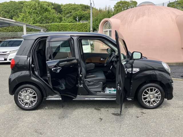 納車後も車検・一般整備・鈑金塗装・パーツ取り付け・カーフィルム・ガラス交換などお客様のカーライフをサポート致します。