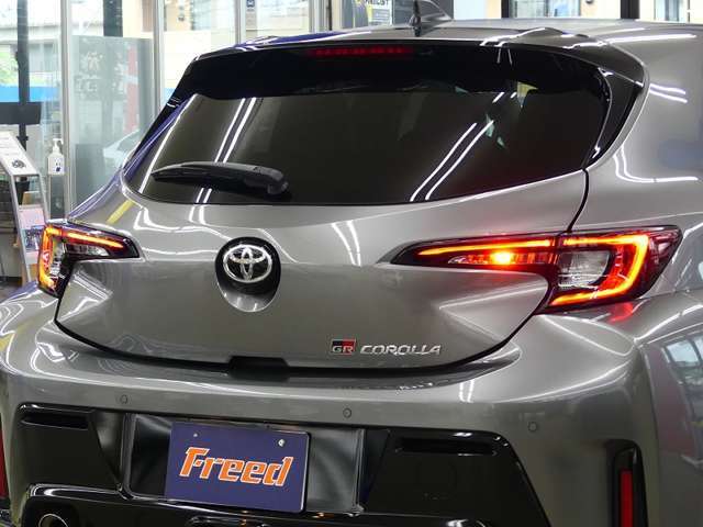 LEDリヤコンビネーションランプ搭載しておりますので、夜間走行時の視界確保は安心できますね