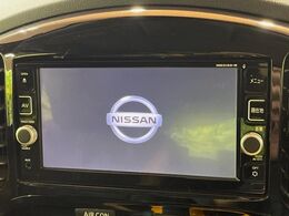 【純正ナビ】人気の純正ナビを装備。オーディオ機能も充実しており、Bluetooth接続すればお持ちのスマホやMP3プレイヤーの音楽を再生可能！毎日の運転がさらに楽しくなります！！