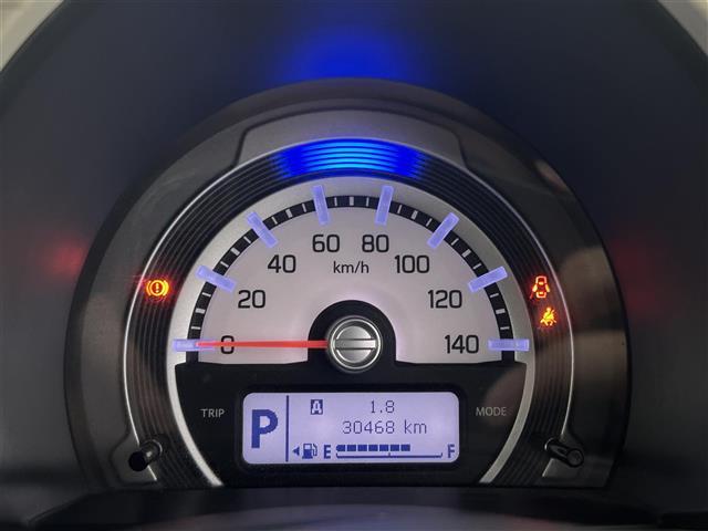 【スピードメーター】メーターがシンプルで見やすく運転しやすいですね！