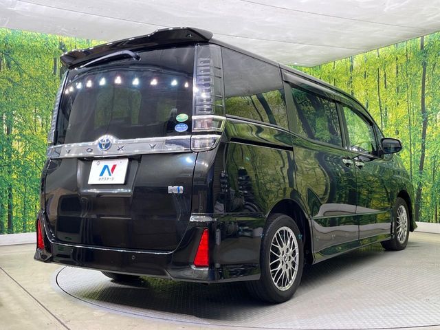 ☆全国のネクステージからお取り寄せが可能※！遠方の店舗に展示してあるクルマが気になる場合も、最寄りの店舗でご覧いただくことが可能です！是非私たちに要望をお聞かせください！※別途費用