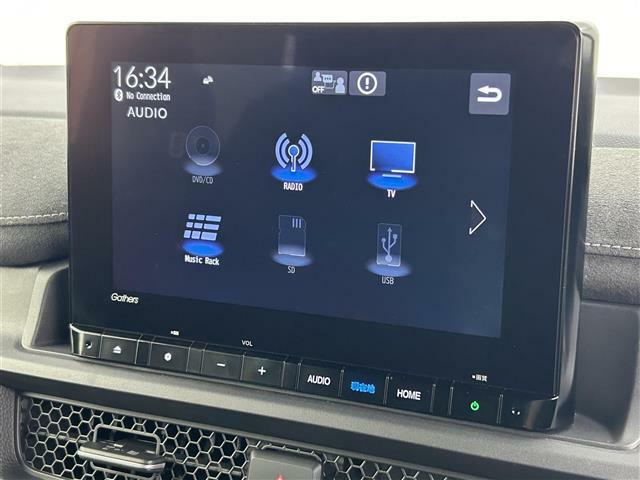 【純正ナビ】専用設計で車内の雰囲気にマッチしたナビが装備されています！利用時のマップ表示は見やすく、いつものドライブがグッと楽しくなります！