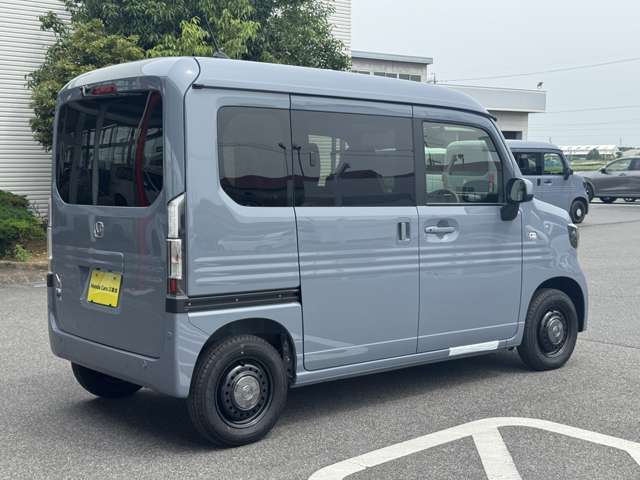 当店試乗車　距離少なめ　新車保証あり　おすすめの一台です♪