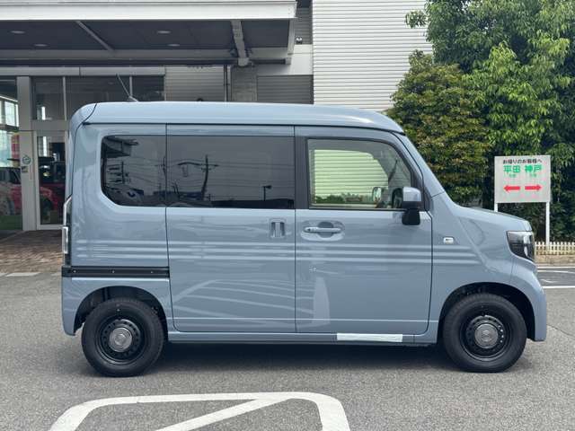 当店試乗車　距離少なめ　新車保証あり　おすすめの一台です♪