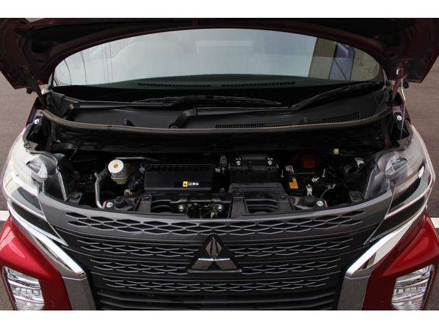 搭載される0.66リッター直3ターボエンジンは出力64PS、最大トルク100N・m！自然吸気モデルも含めて全車に同2.7PS/同40N・mのモーターを使ったマイルドハイブリッド機構を組合せ