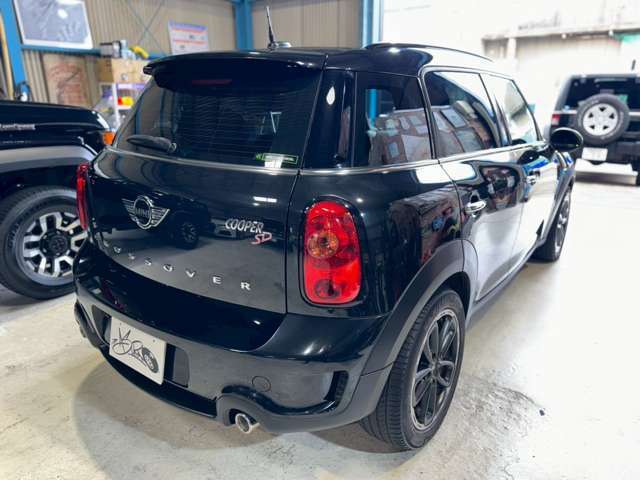 綺麗・清潔に仕上げております。内装の綺麗なお車は気持ちが良いですし、コンディションのいいお車が多いです！前のユーザーが丁寧にお乗りになられてきた証拠です！