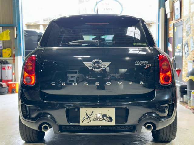 お車を愛すあなた！ガラスコーティングを是非体感してください☆一台一台職人が手作業でボディーにコーティング施工を行いボディーに艶を蘇らせ新車時の様な輝きを取り戻します！当社では推進させて頂いております！