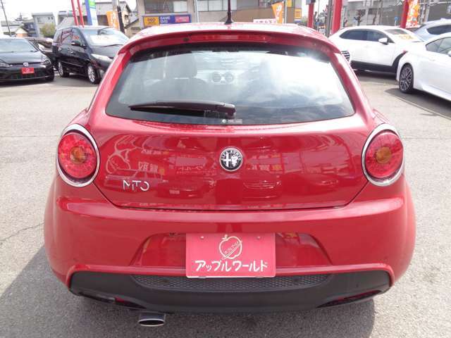 刈谷店は『伊勢湾岸自動車道　豊明IC』よりお車で15分程です。