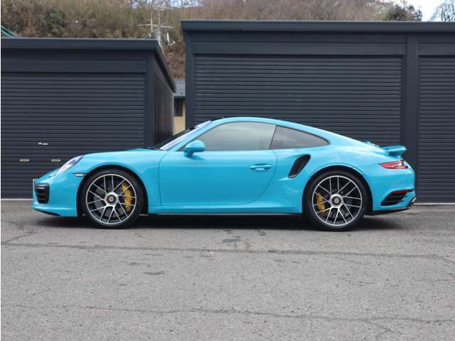 MY2017『911Turbo S』