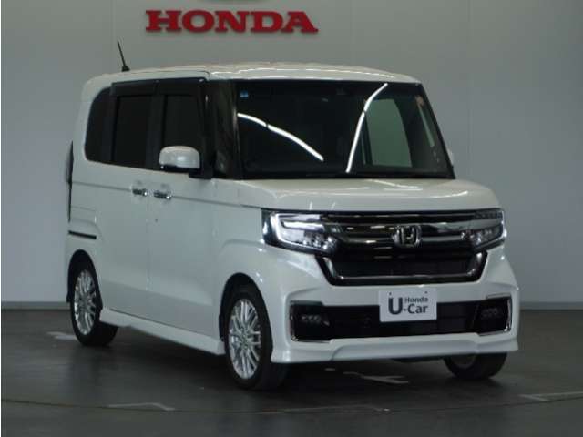 【オートハイビーム】街灯などがなくて暗い場合、見やすいように自動でハイビームに。先行車や対向車を検知すると、ロービームに切り替えます！