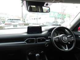 運転席からの視界も良好！周りも見やすく運転楽々！