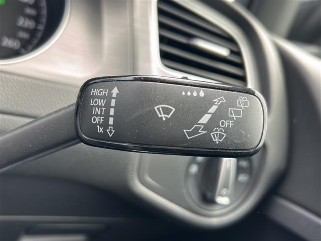 店舗にて現車の確認もいただけますので、お電話で在庫のご確認の上、是非ガリバー黒部店までご来店くださいませ！！！
