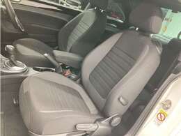 こちらのお車ですが、総額費用に税金を＋(4~5万円)追加いただくだけで、車検前倒し2年付きでご納車可能です！