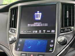 【純正ナビ】人気の純正ナビを装備。オーディオ機能も充実しており、Bluetooth接続すればお持ちのスマホやMP3プレイヤーの音楽を再生可能！毎日の運転がさらに楽しくなります！！