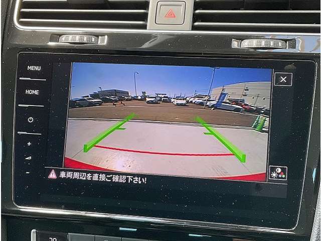■駐車するときにバックガイドモニターを見ながら安心して駐車することが出来ます！