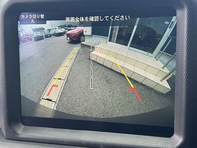 【バックカメラ】とっても便利な人気オプションになります。駐車が不安な方でも安心して駐車が出来ますね