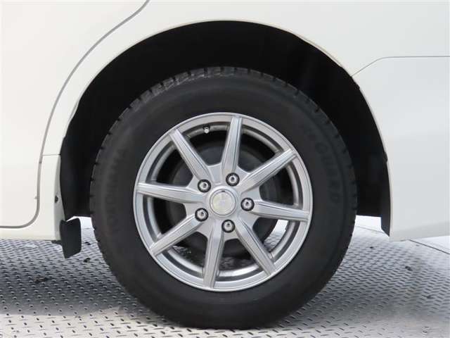 中古車の販売は原則として実車を見てからとさせて頂いております。是非見に来てください！