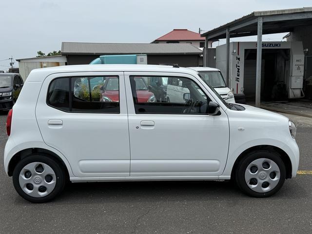 先行車発進お知らせ機能・ふらつき警報機能を搭載。