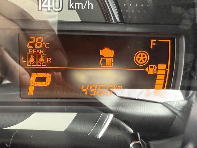 走行4，960kmです。走行は少なめです。