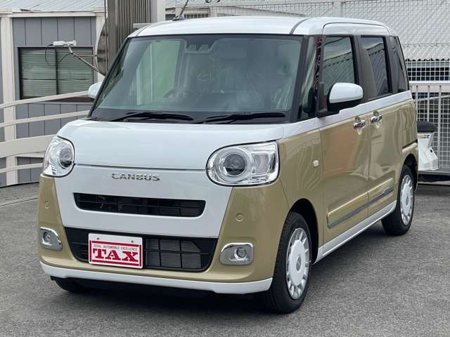 【展示車両】　当社は届出済未使用車を中心に、軽自動車から普通乗用車はもちろん、貨物車両やトラック・大型車両の中古車・登録済未使用車・新車すべてのお車が取扱可能！