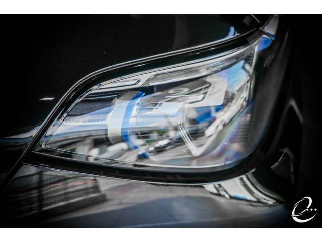 その他装備としては、BMWレーザーライト、ドライビングアシストプロフェッショナル（ アダプティブクルーズコントロール、 ステアリング＆レーンコントロールアシスト、 レーンディパーチャーウォーニング