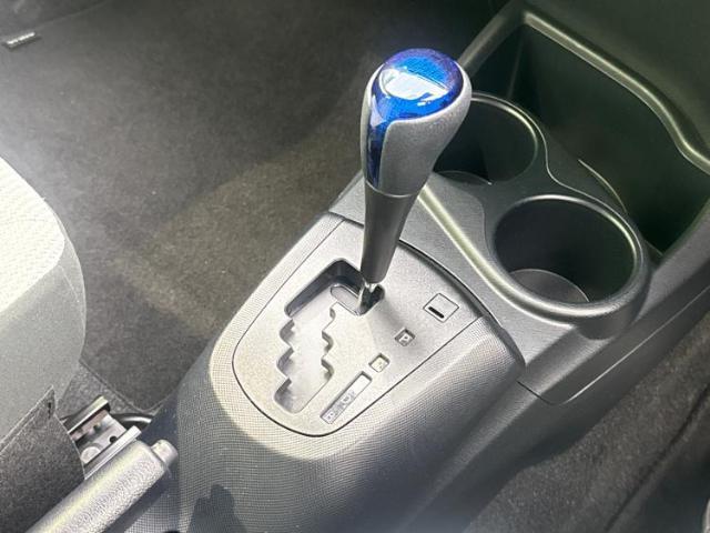 お車に合わせて無料保証以外にも、保証範囲、期間、距離を拡充させた有料保証もご用意しております！中古車の購入が初めてで不安・・・というお客様もご安心ください！