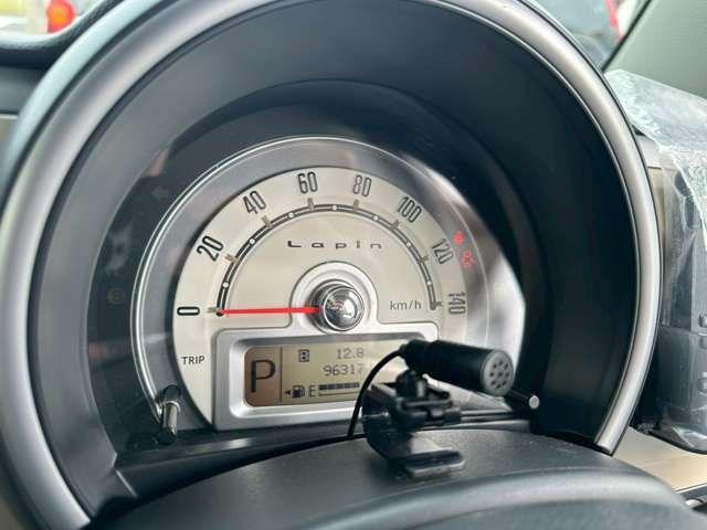 お車の事ならどんな些細な事でもお気軽にご相談くださいませ！！お問い合わせの際はカーセンサーを見た！！とお伝えください♪