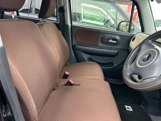 お車の事ならどんな些細な事でもお気軽にご相談くださいませ！！お問い合わせの際はカーセンサーを見た！！とお伝えください♪