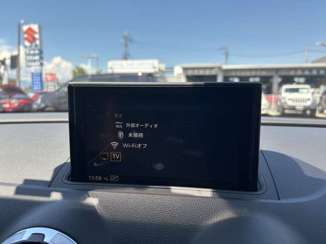 BMW、メルセデス、アウディといったドイツのプレミアムブランドをはじめとした、各種輸入車ブランドを同時に比較することができます。