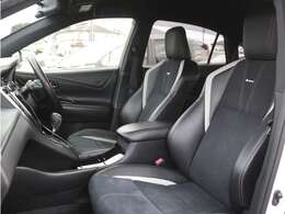 G’s専用ハーフレザーシート装備☆内装ももちろんクリーンナップ済みですので気持ちよくお使いいただければと思います！