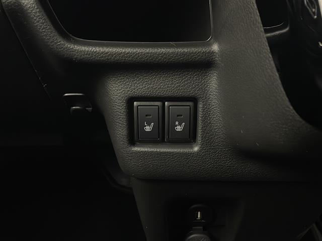 【運転席操作部】快適なドライブを楽しむための機能が装備されています！運転席から触れるので、使いやすいです！除菌プランいれていただくと、さらに清潔で安心していただけます！