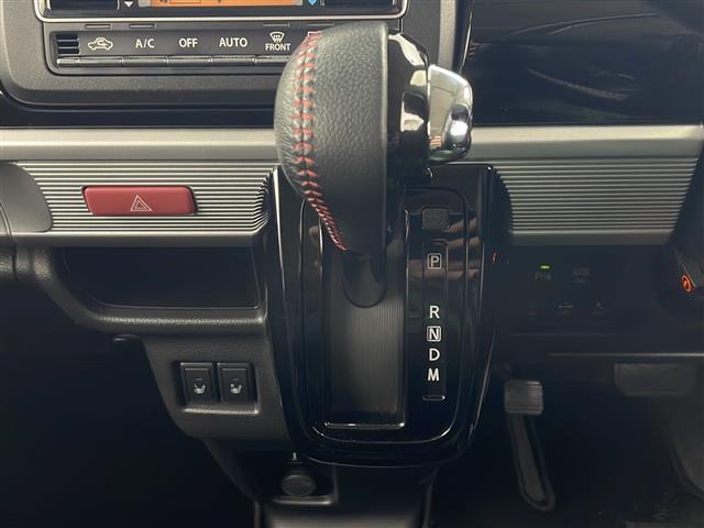 【シフトレバー】シフトも操作しやすく快適なドライブを楽しんでいただけます！