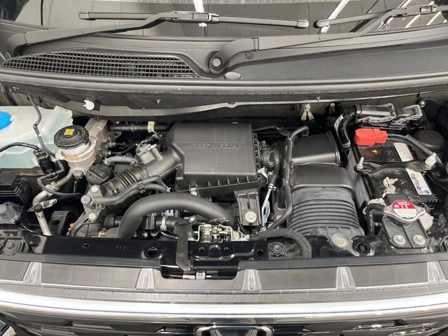 親切・丁寧な専門メカニックスタッフが応対！・車検・点検整備・事故等の修理などアフターサービスも安心。お車のカスタマイズもネクステージのサービススタッフまでご相談ください！