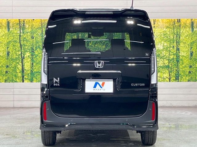 安心の最長10年・走行無制限保証（有償）をご用意。保証内容も充実はもちろん、無料点検＆オイル交換や、年中無休の全国・24時間ロードサービスも付帯されておりますのでご安心下さい。