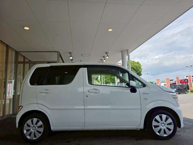 ☆新車の販売も可能です☆新車ご希望のお客様も是非当店にご相談下さいませ♪