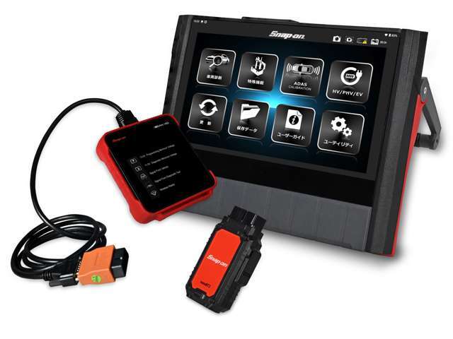 輸入車・GTカー・トラック・バイクに至るまで各部診断からプログラミング・コーディング・認証作業まで対応した大手コンピューター診断機を5メーカー完備しております。安心して展示中古車の購入をご検討頂けます