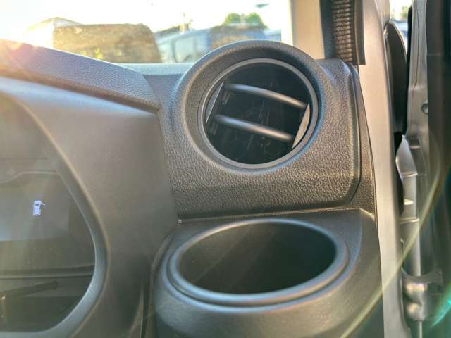 ☆ハヤシの車検は1時間の短時間車検を実施しております。不慣れな代車に乗ることもないので多くのお客様にご好評いただいております☆