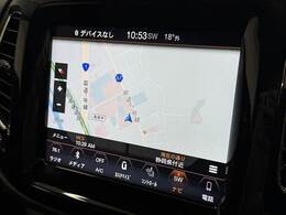 【純正ナビ】一体感のあるナビは、高級感ある車内を演出してくれます。Bluetooth再生などオーディオ機能も充実しておりますので、運転もより楽しめます♪